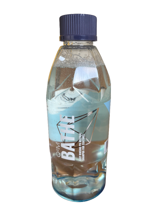 Autoschamppo GYEON Q²M Bathe Shampoo 400 ml